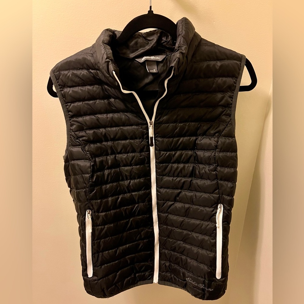 Women’s Eddie Bauer down black vest size medium
